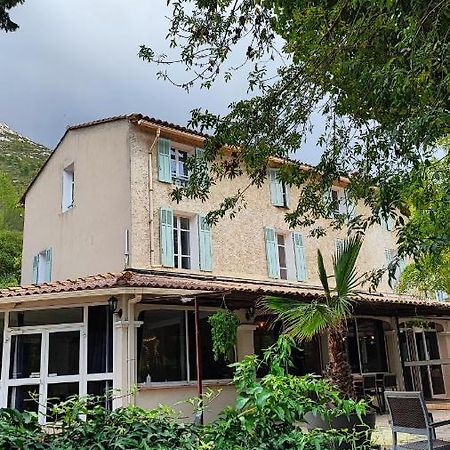 Logis Hotel & Restaurant Du Parc ジェムノ エクステリア 写真